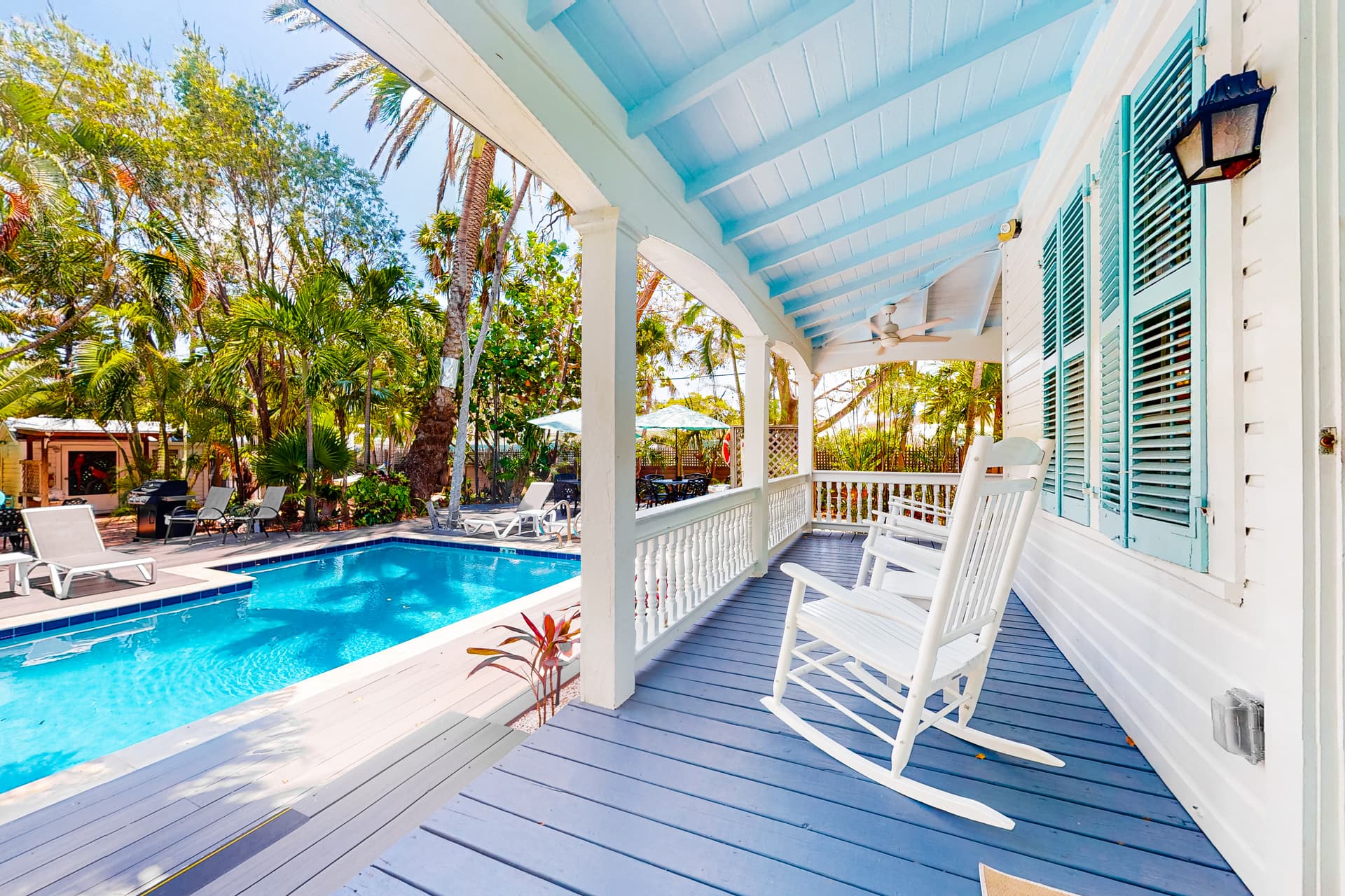 Papa's Hideaway - Image 2