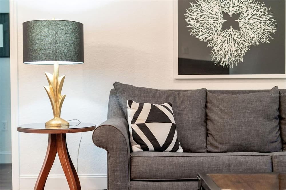 Immaculate Private Oasis - Image 2