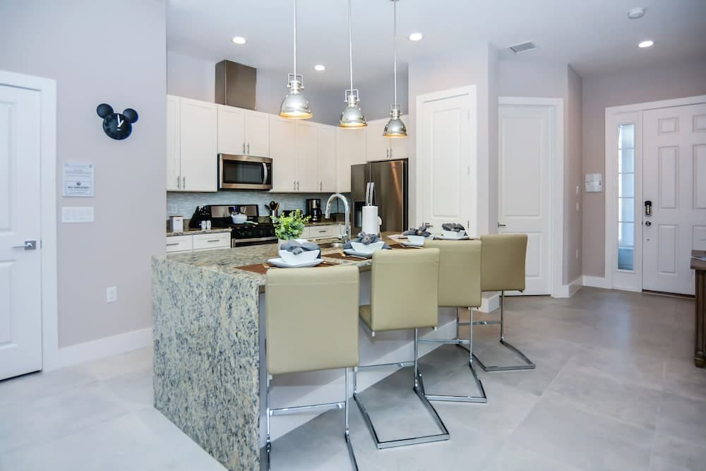 Summerville Townhome #7576 - Image 5