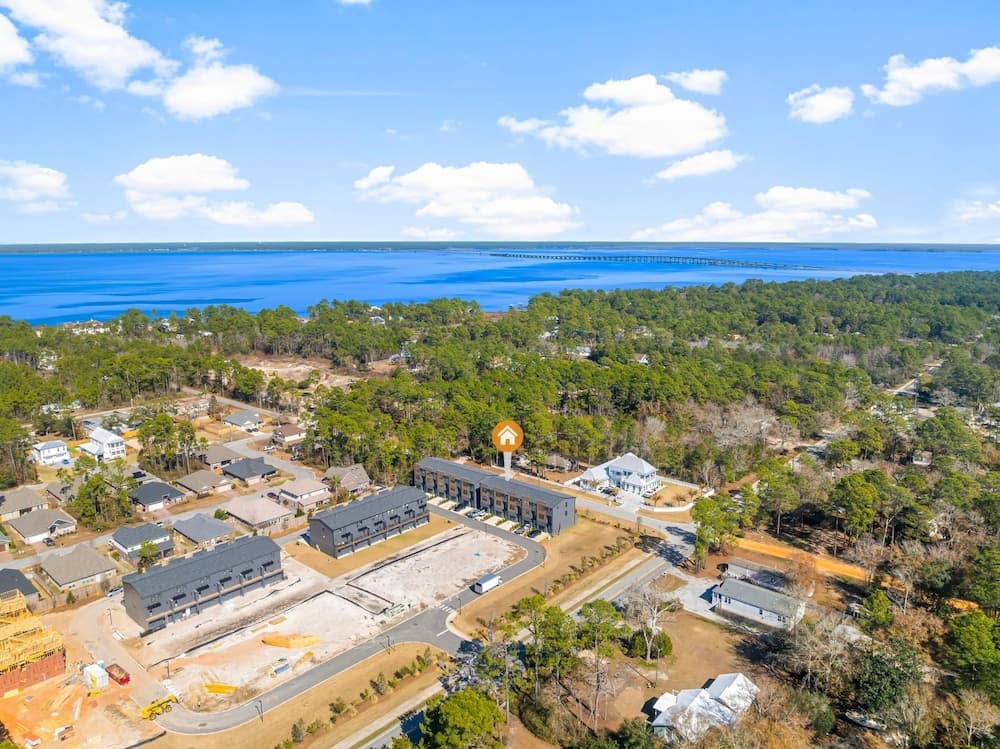 Coastal Allure - Image 3