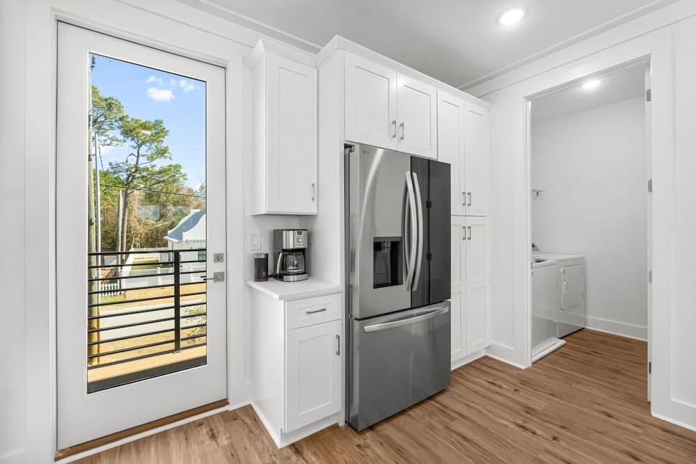 Coastal Allure - Image 7