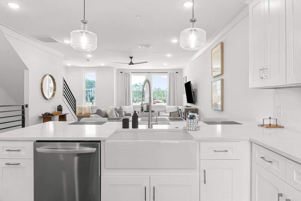 Coastal Allure - Image 8