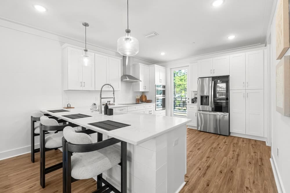 Coastal Allure - Image 5