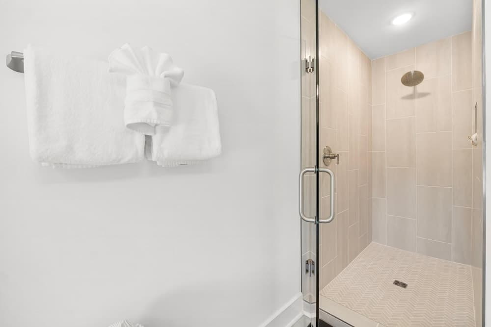 Coastal Allure - Image 26