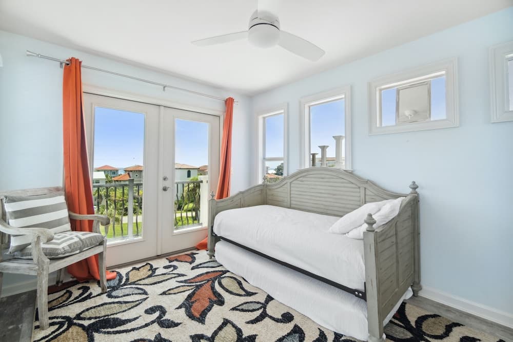 Crows Nest - Image 13