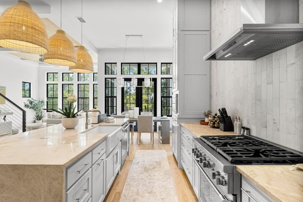 Mia's Beach House - Image 7