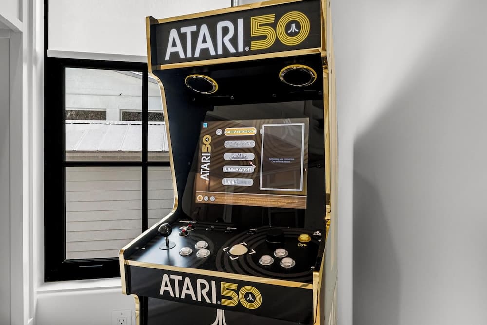 Mia's Beach House - Image 12