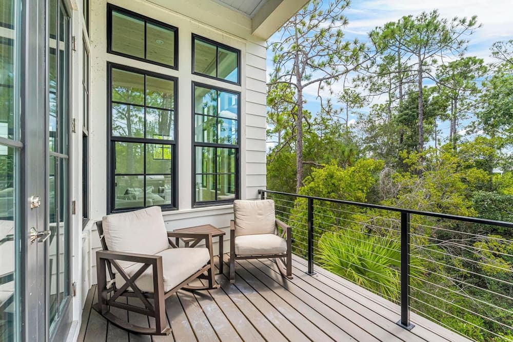 Mia's Beach House - Image 35