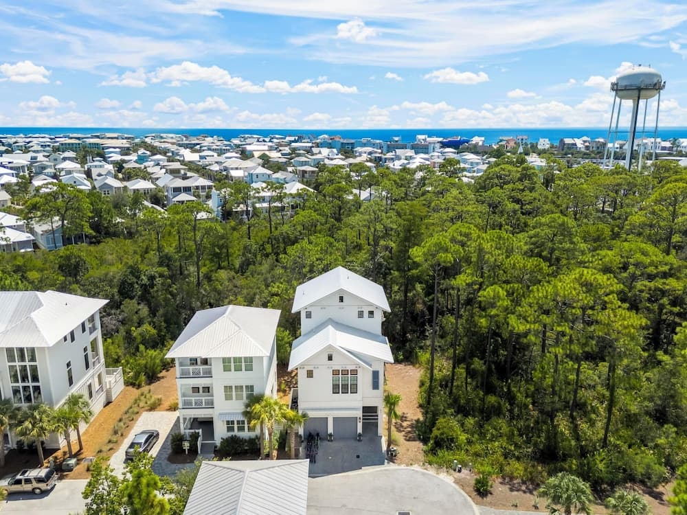 Mia's Beach House - Image 43