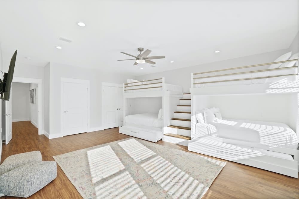 Summer Lovin - Image 4