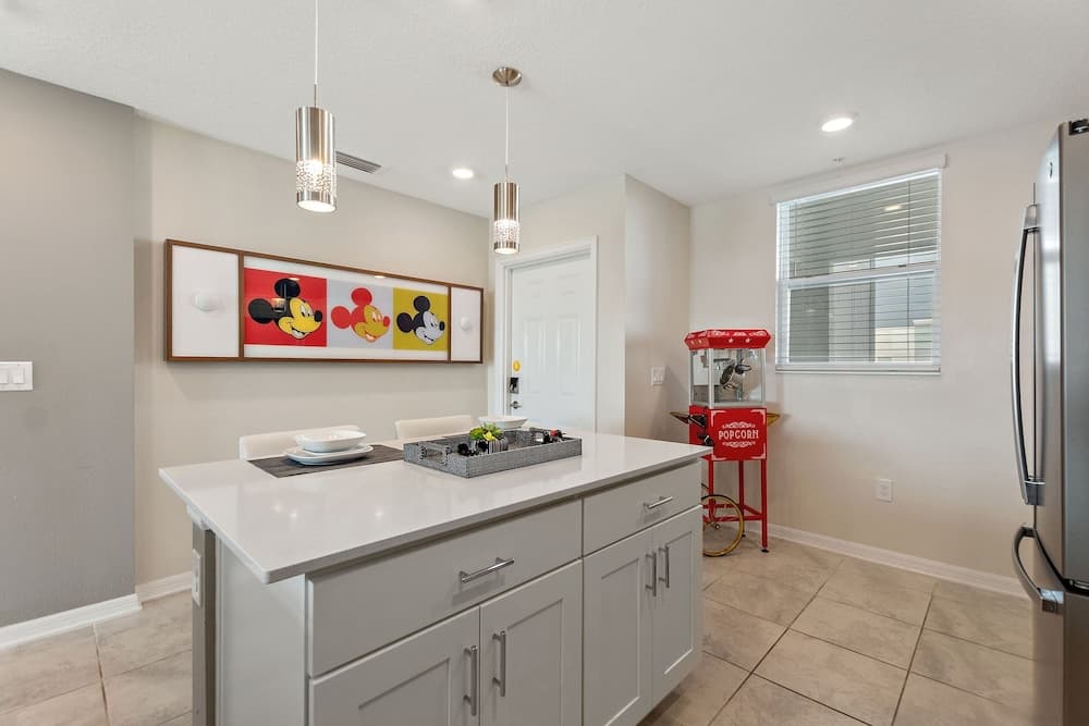 Paradox Circle #304 - Image 7