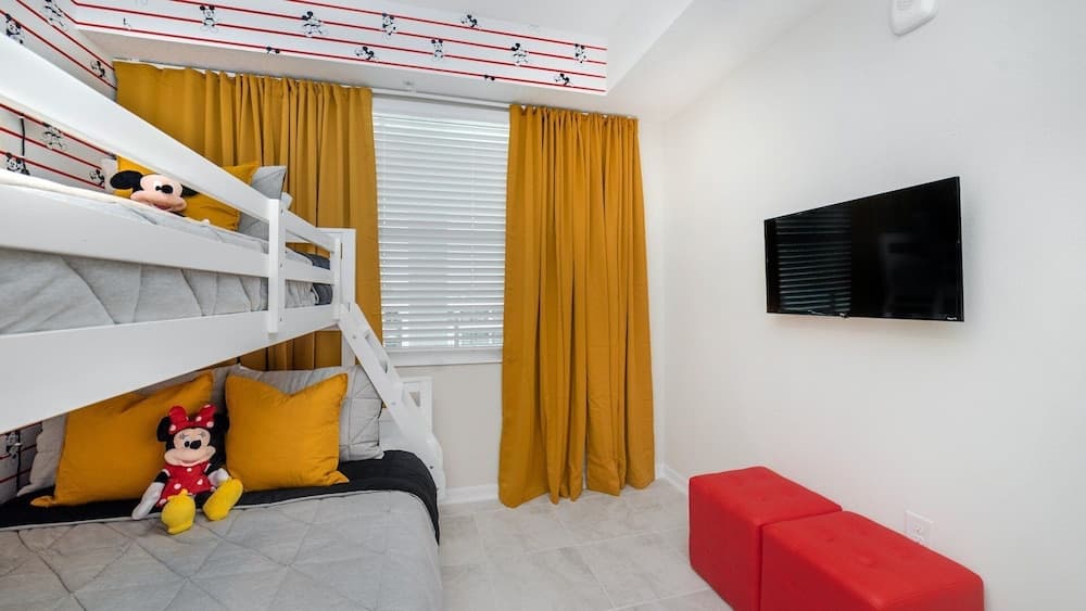 Paradox Circle #303 - Image 9