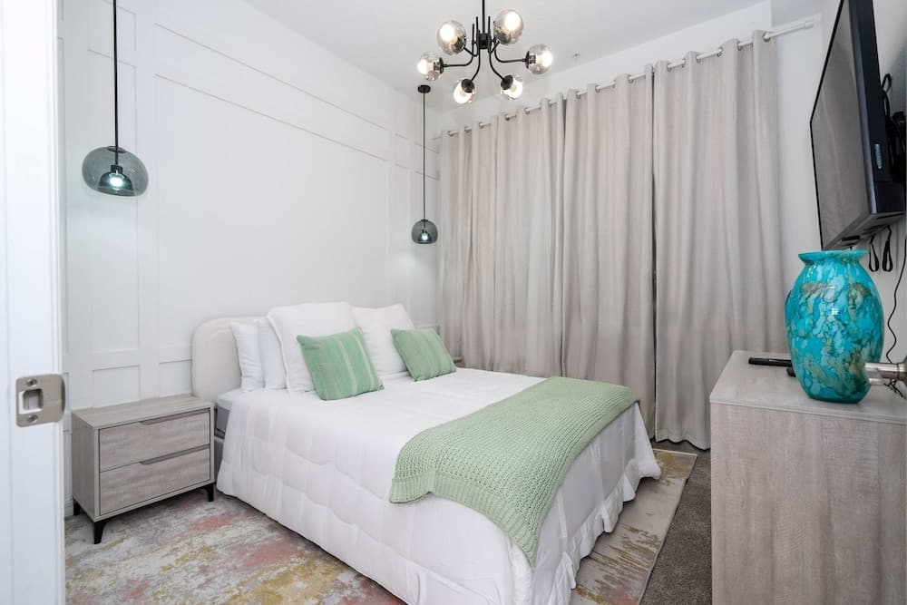 Paradox Themed Apartment #402 - Image 13