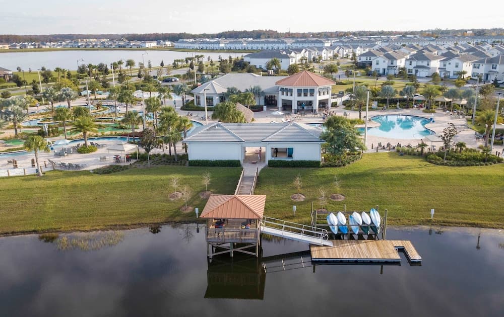 Paradox Themed Apartment #402 - Image 54