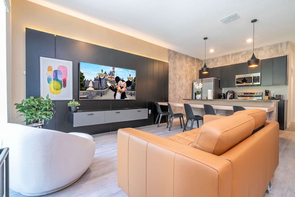 Tranquil Townhouse #3221 - Image 3