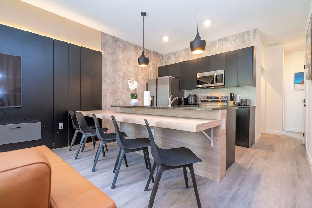 Tranquil Townhouse #3221 - Image 7