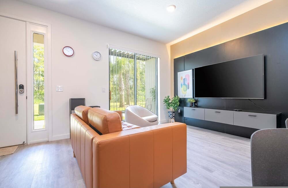 Tranquil Townhouse #3221 - Image 3