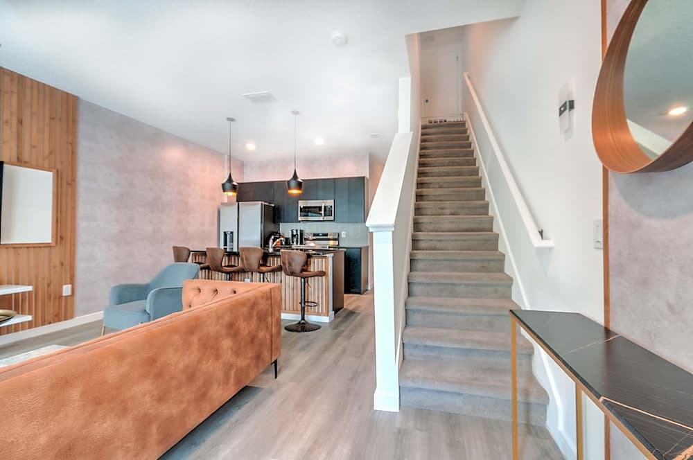 Sapphire Stay - Image 7