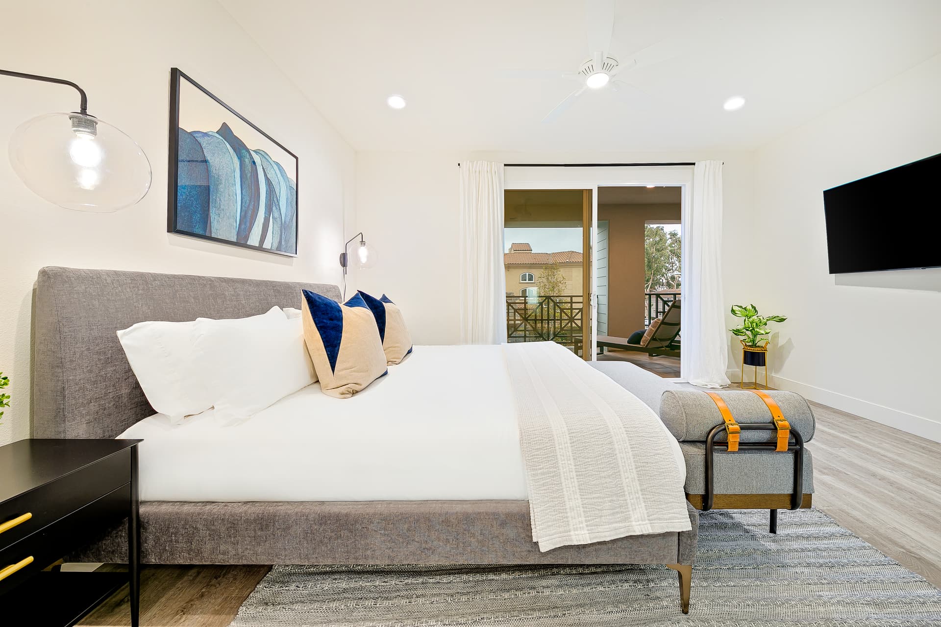 Carlsbad Shores - Image 15