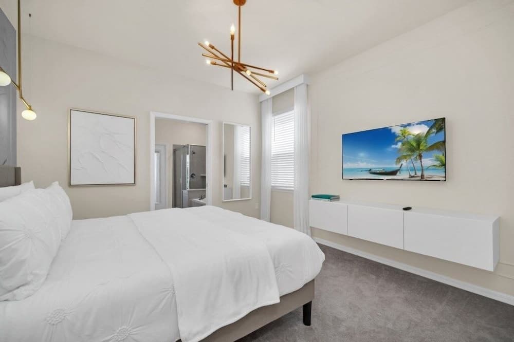 Lana Divers Villa - Image 16