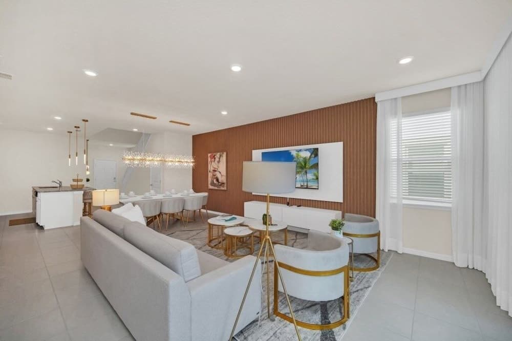 Lana Divers Villa - Image 5