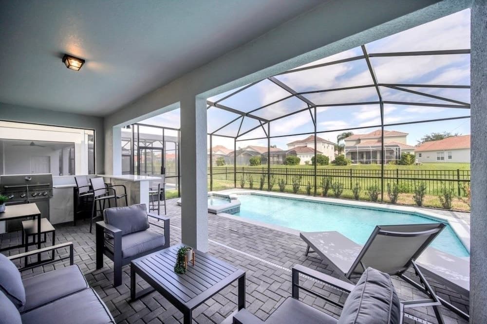 Lana Divers Villa - Image 46