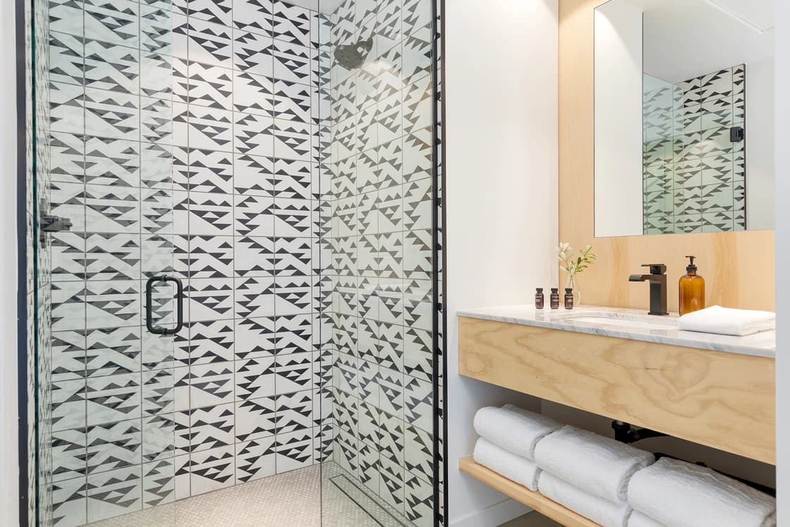 Blackhaus A5 - Image 6