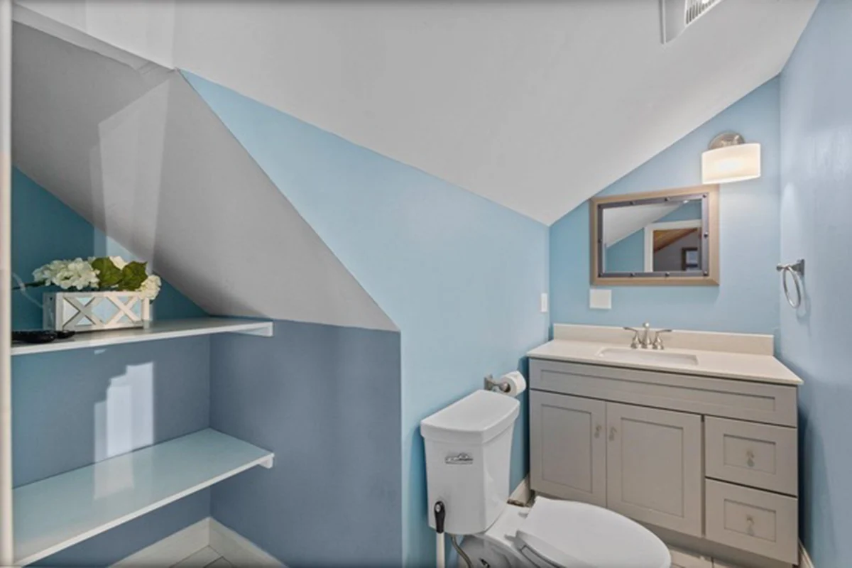 Shore House - Image 19