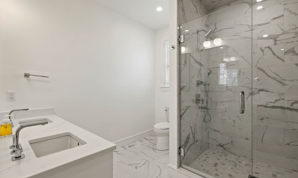 Stillwater House - Image 13