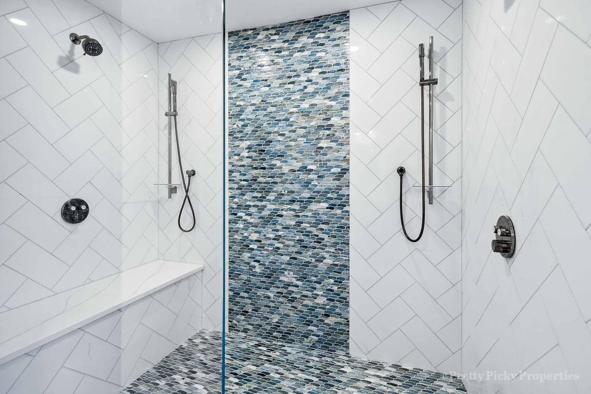 Lewis Bay Lookout - Image 19