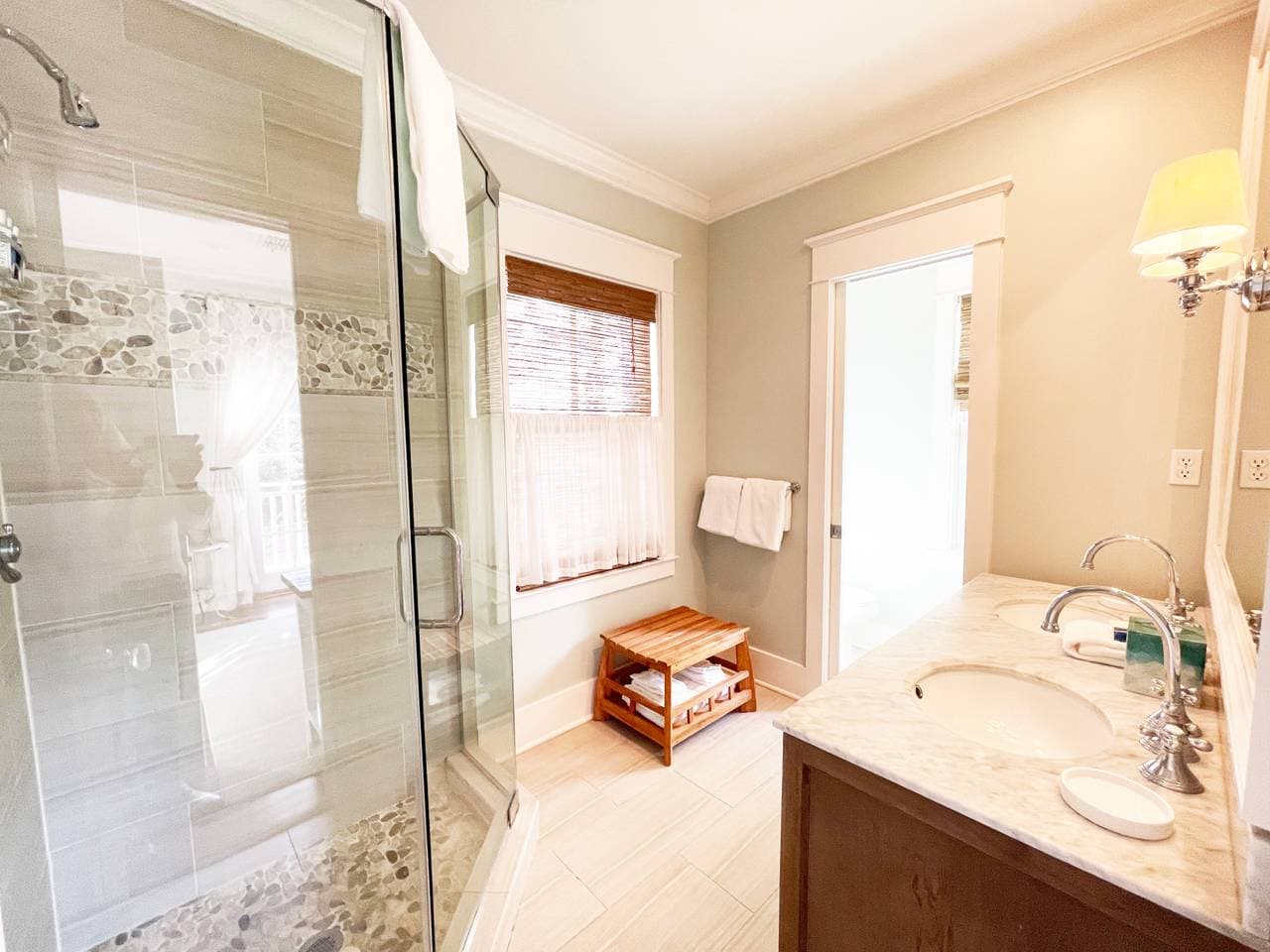 Frosted Orange Home - Image 19