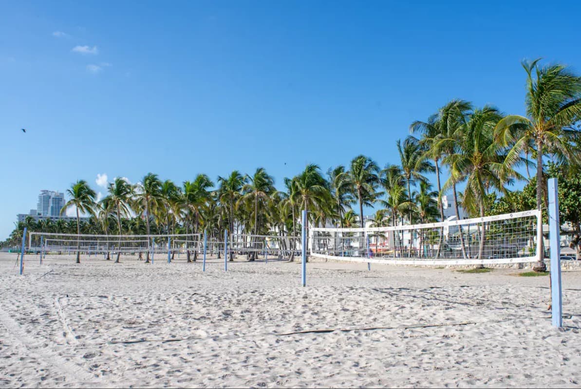 Iconic Views - Image 23