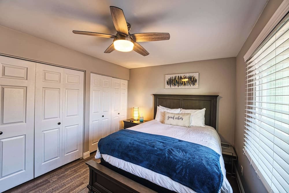 Old Scottsdale Retreat - Image 5