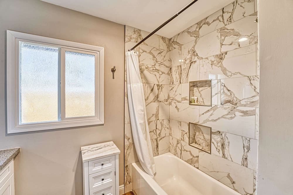 Old Scottsdale Retreat - Image 12