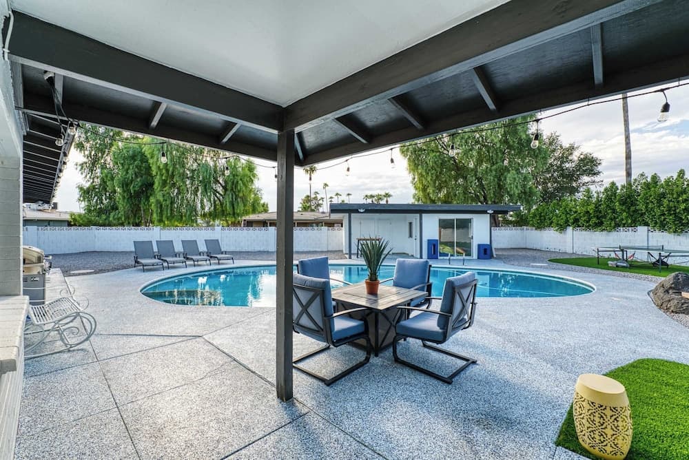 Old Scottsdale Retreat - Image 19