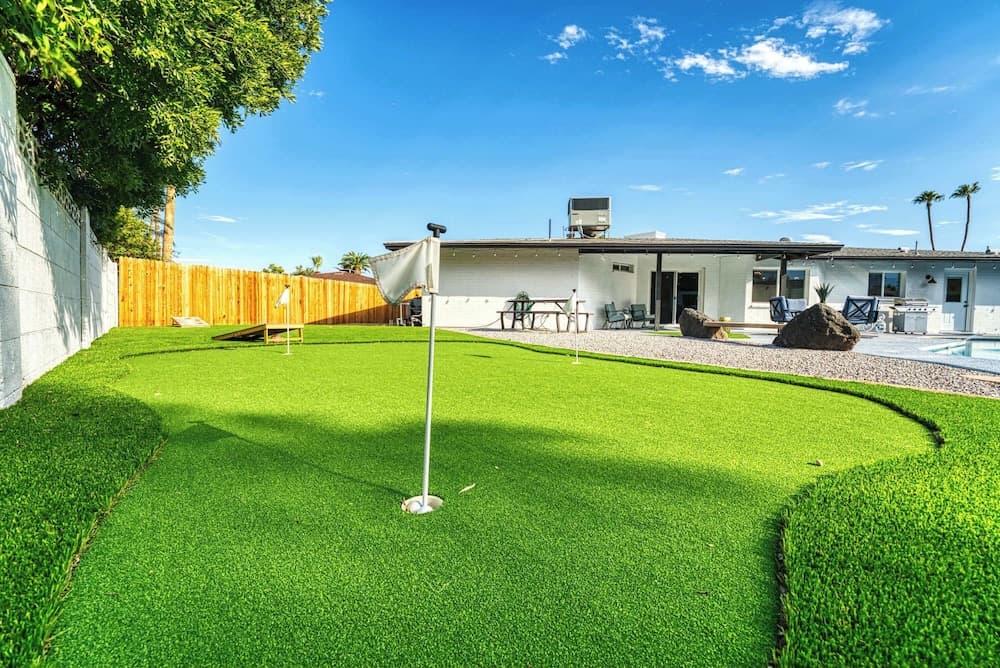 Old Scottsdale Retreat - Image 3