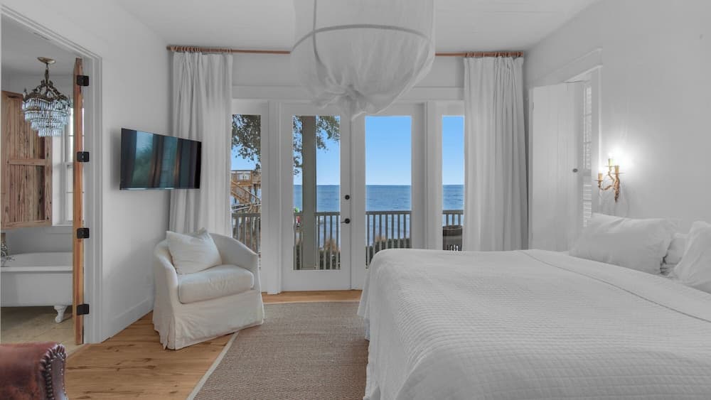 Bayfront Dream - Image 5