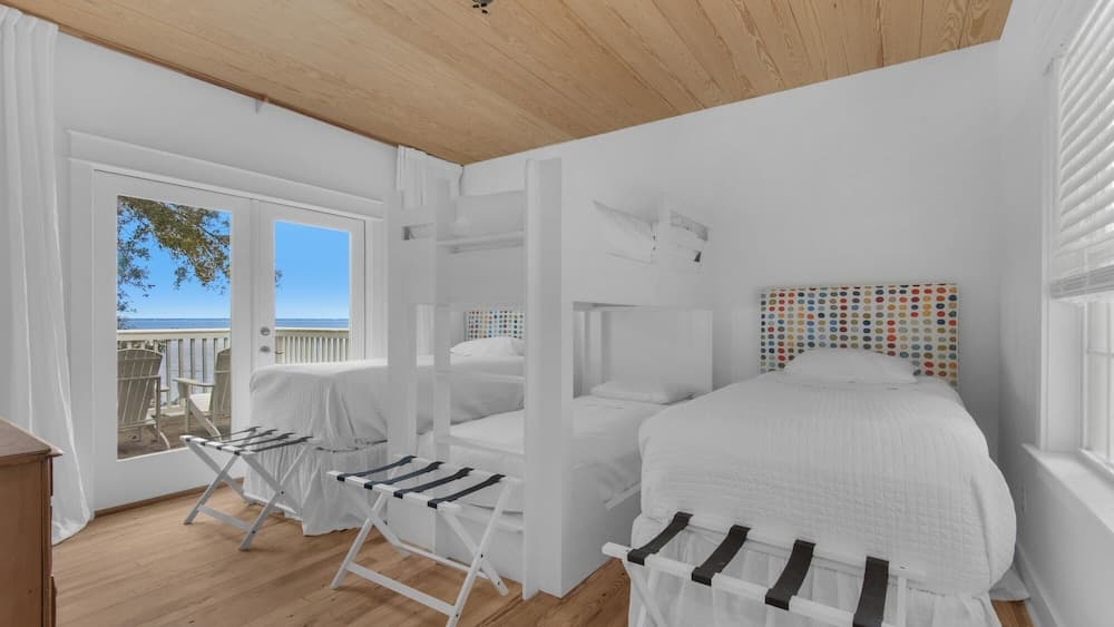 Bayfront Dream - Image 6