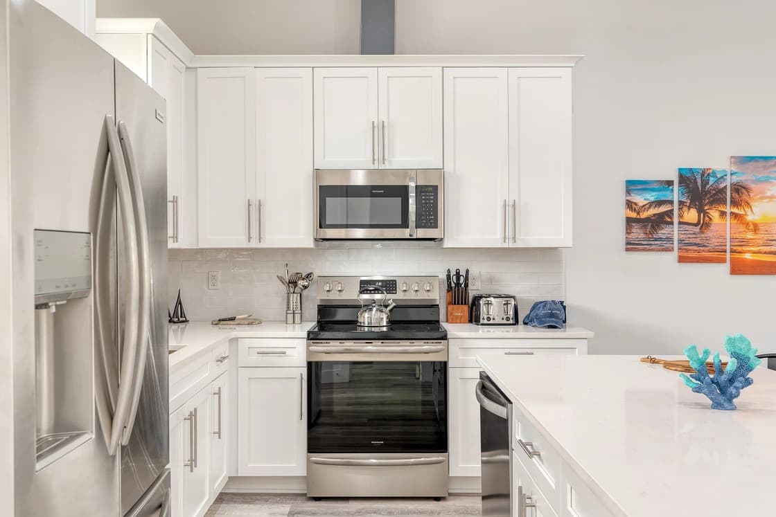 Flipper Manor - Image 5