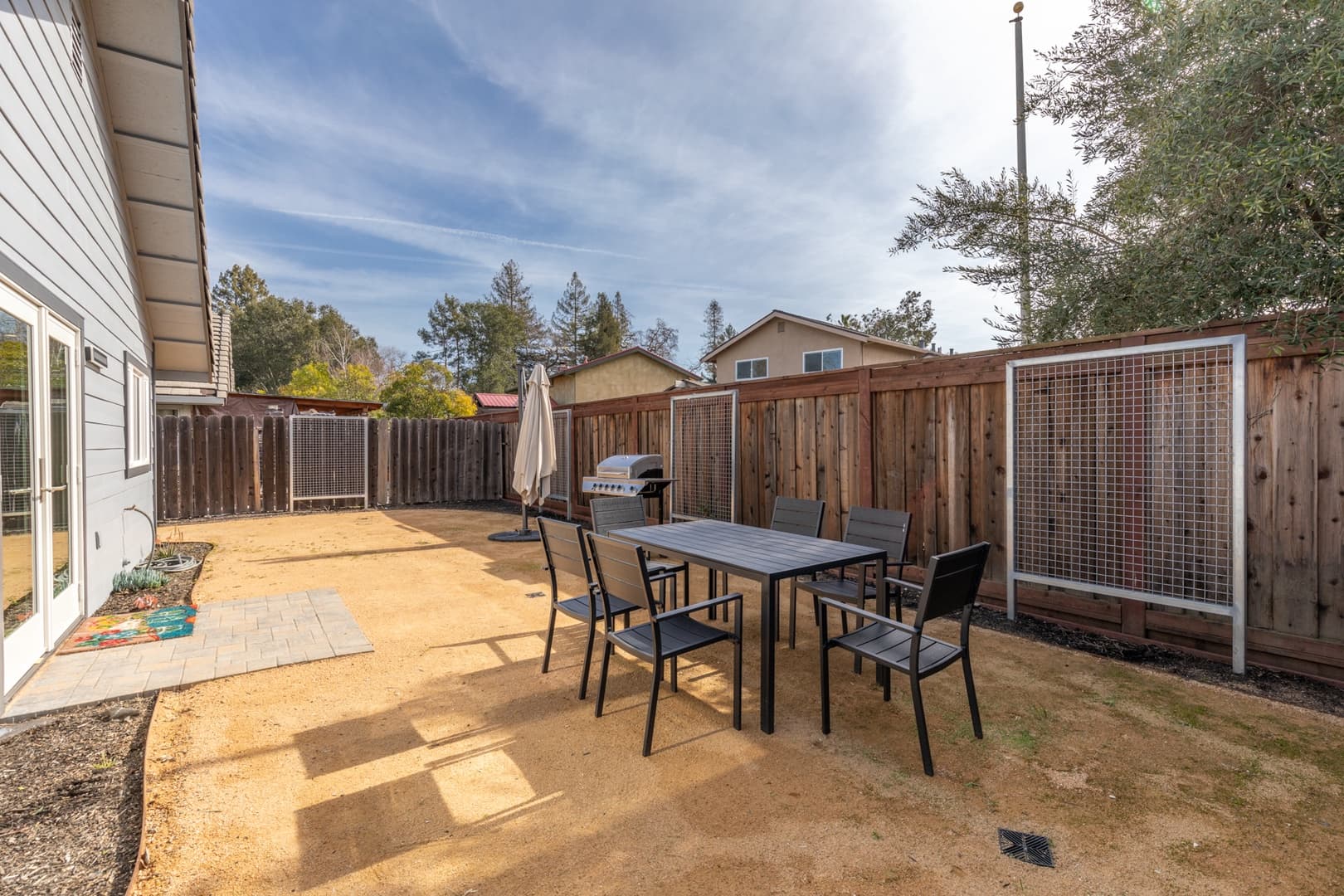 Wine Country Retreat - Image 4