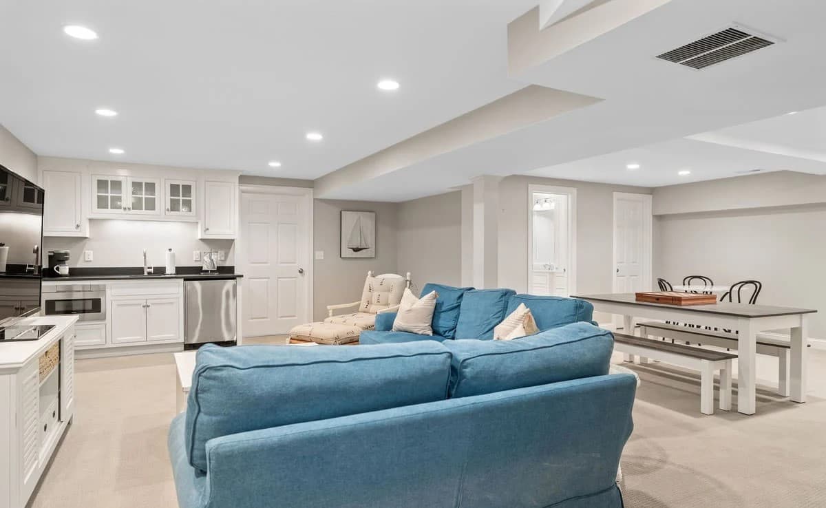 Barefoot Bungalow - Image 26