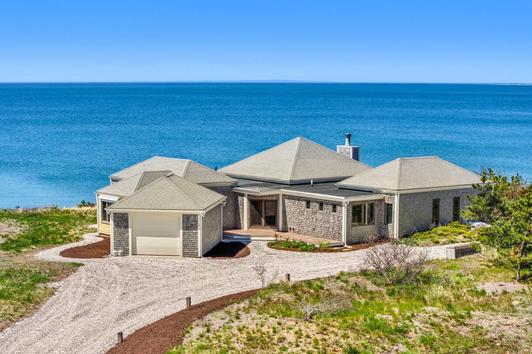Ultimate Outer Cape Retreat - Image 1