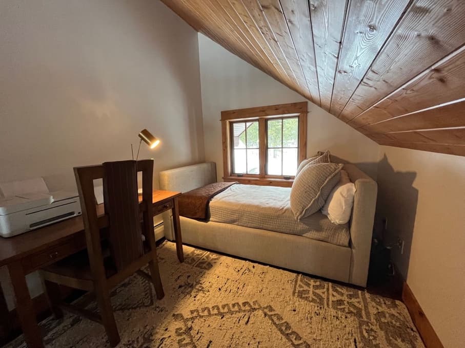 Highpoint Drive #4 - Image 19