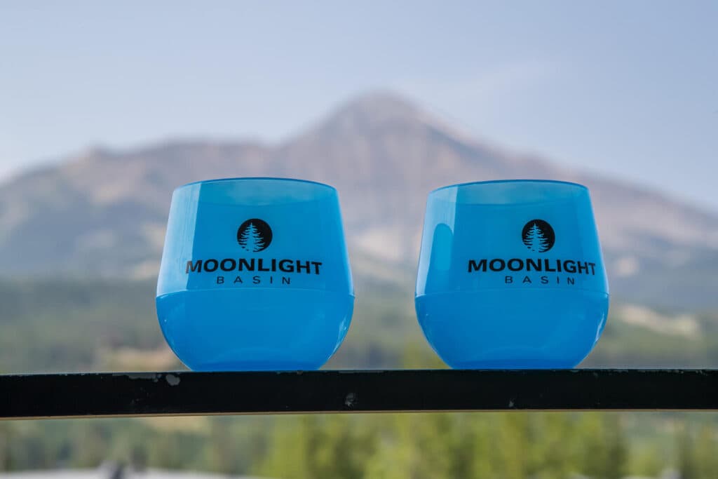 Rustic Madison Lakelodge - Image 26