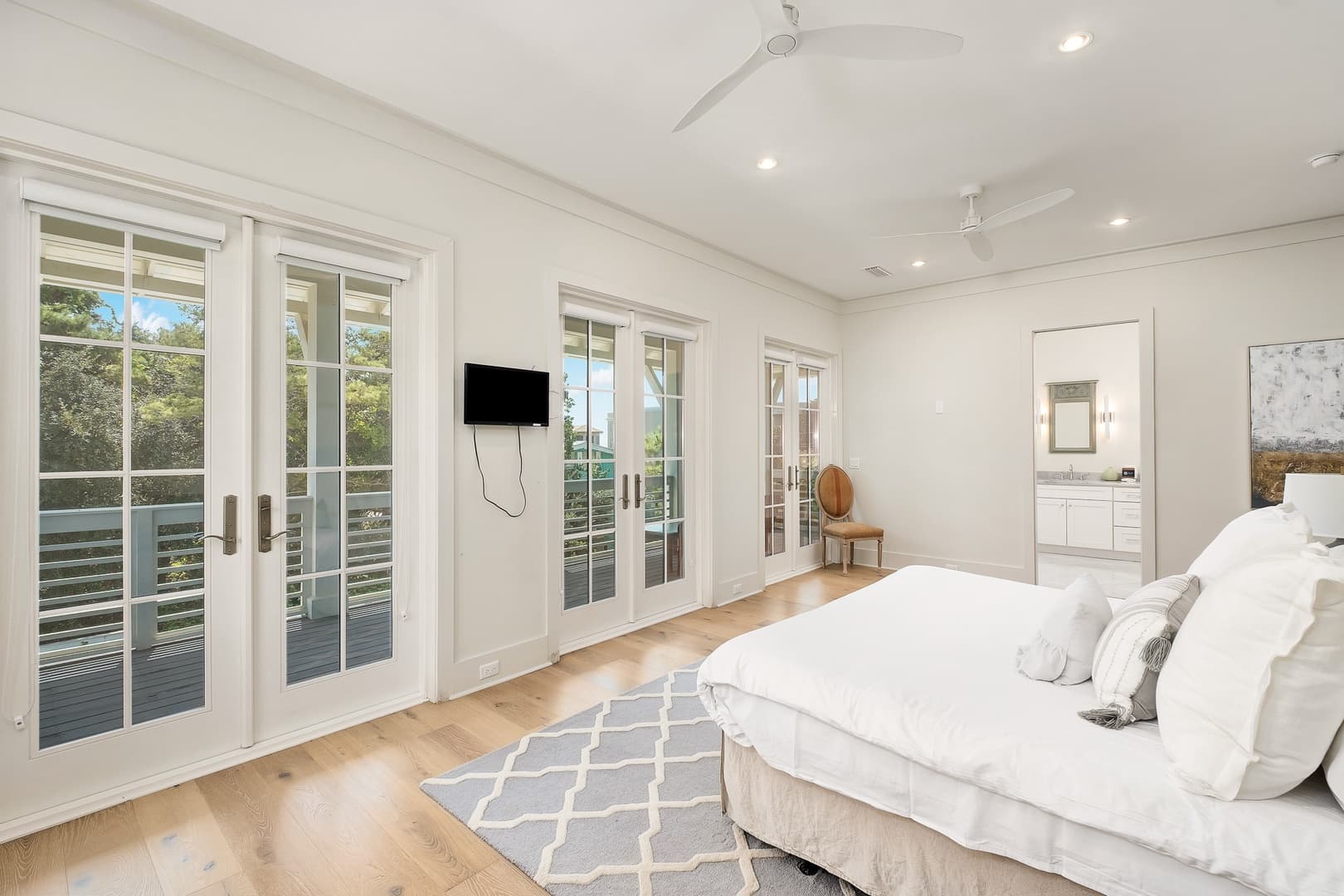 Double Trouble - Image 20