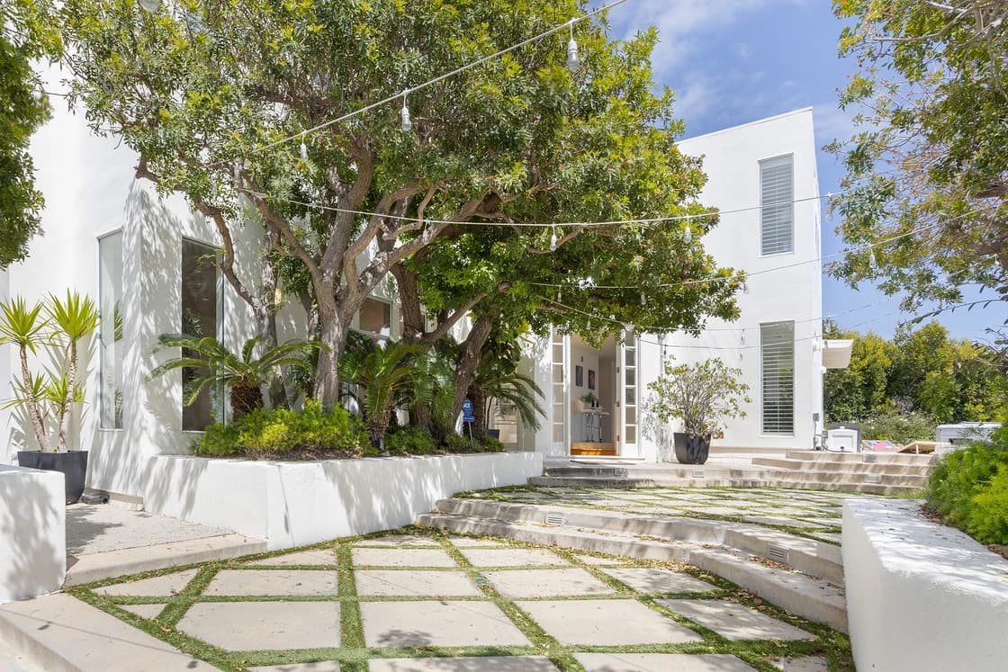 Stardust Home - Image 55