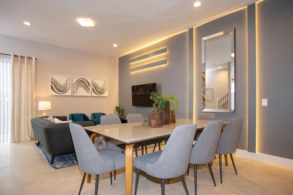 Summerville Townhome #7556 - Image 12