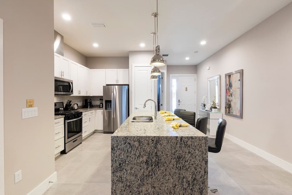 Summerville Townhome #7596 - Image 5