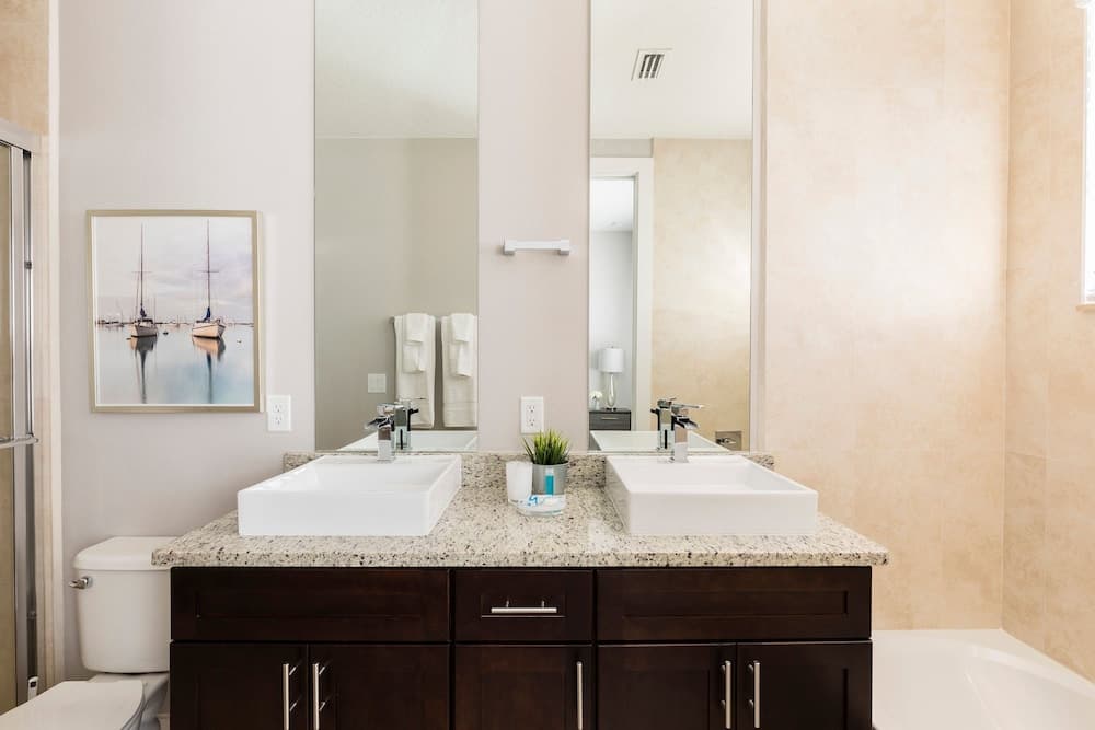 Summerville Townhome #2606 - Image 8