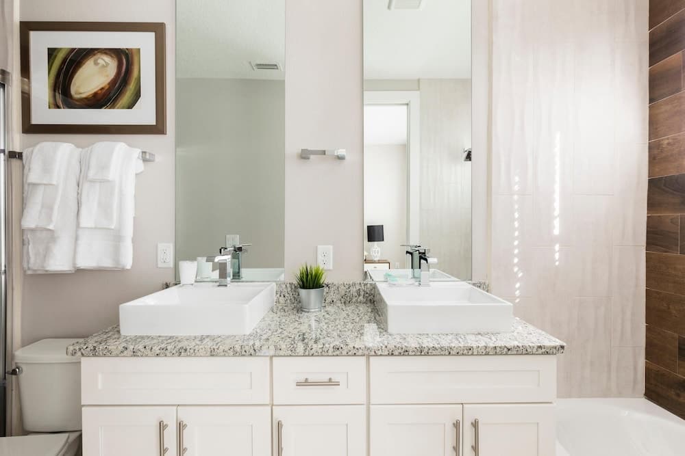 Summerville Townhome #7524 - Image 8